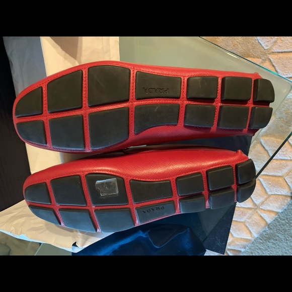 PRADA - Picture 10 of 13